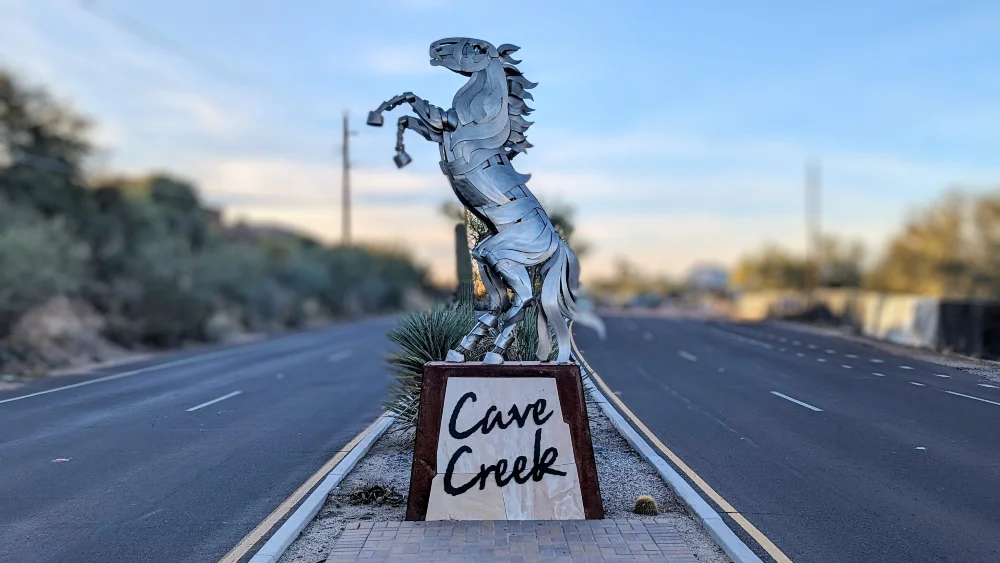 Cave Creek, Arizona Sign